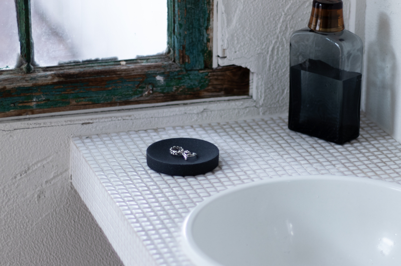 AMENITY TRAY シーン