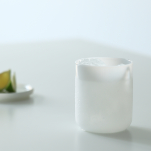 milk glass HAKU/medium