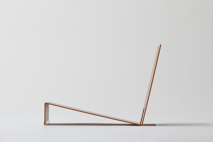 NAP Bookstand